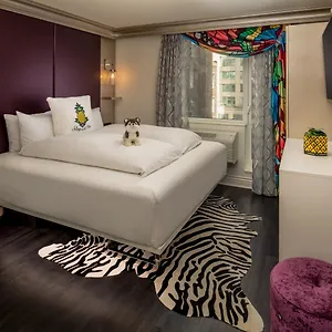 Staypineapple, An Artful Hotel, Midtown מלון