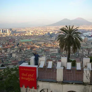 Pedamentina Affittacamere Napoli